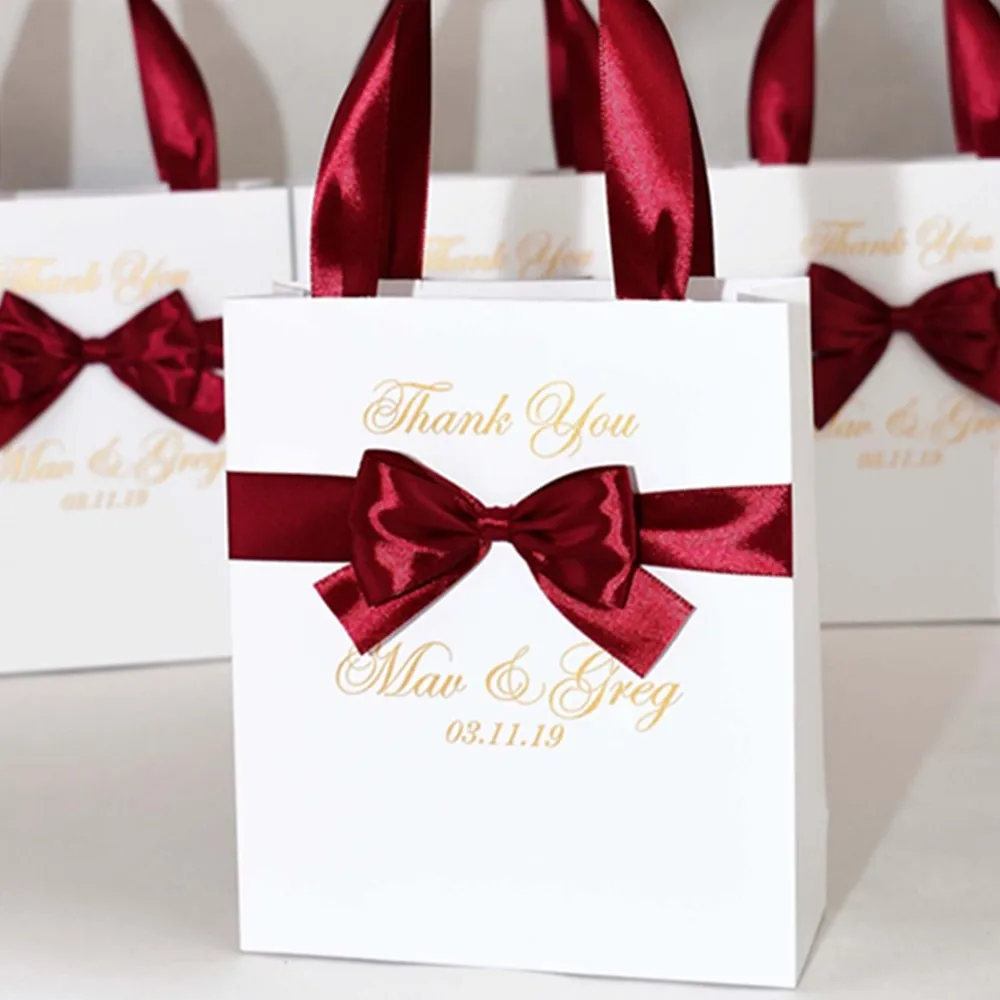 Personalized 20 Elegant Wedding Thank You Bags for guests,  Wedding Welcome Bag with Burgundy satin ribbon bow and Gold names