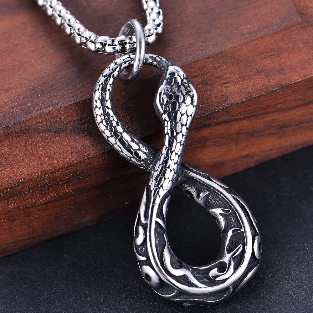 Nordic Retro Viking Ouroboros Pendant Necklace Stainless Steel Biker Snake Necklace Men Women Fashion Jewelry Gifts Chain