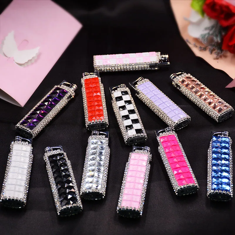 DIY Rhinestone Lady Turbine Direct Injection Transparent Flame Lighter Cigarette Accessories Small Gift for Stylish Smoking