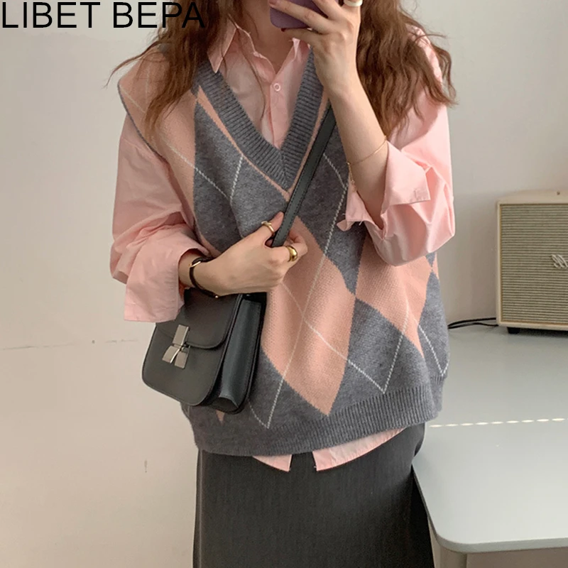 New 2022 Autunm Winter Women Sweaters Pullovers Sleeveless Vest Checkered Waistcoat Plaid Vintage Oversized Lady Tops SWV1397JX