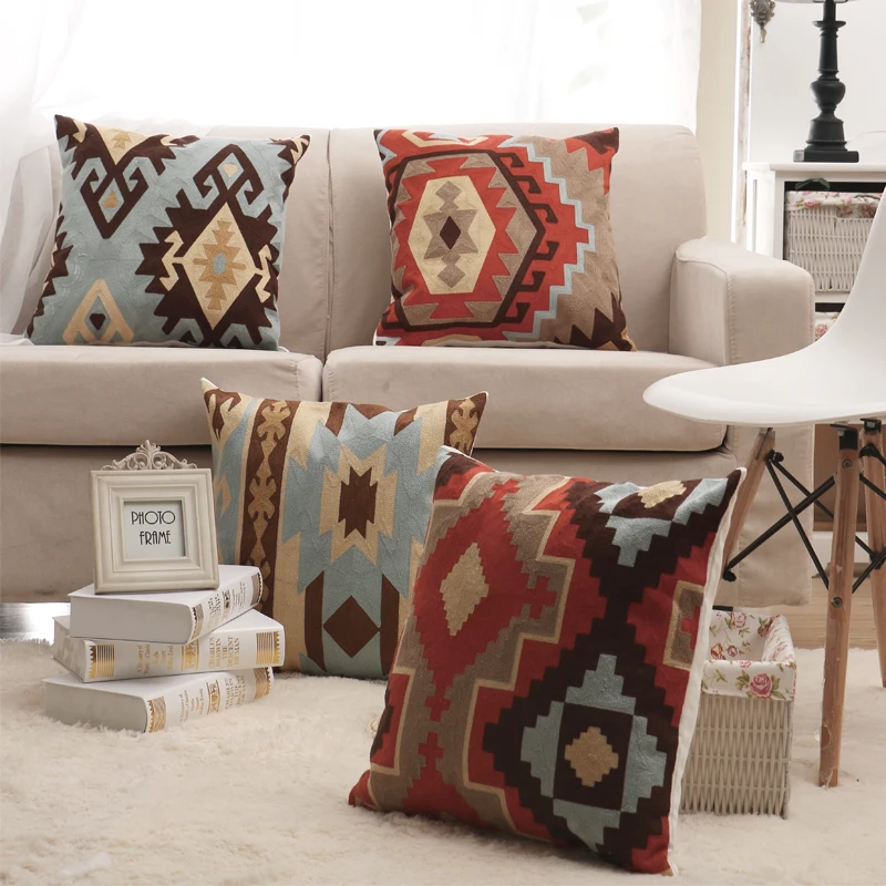 

Kilim Pattern Cushion Cover Embroidery Throw Pillow Cover For Sofa Car Chair Cushion Case Decorative 45x45cm Without Stuffing