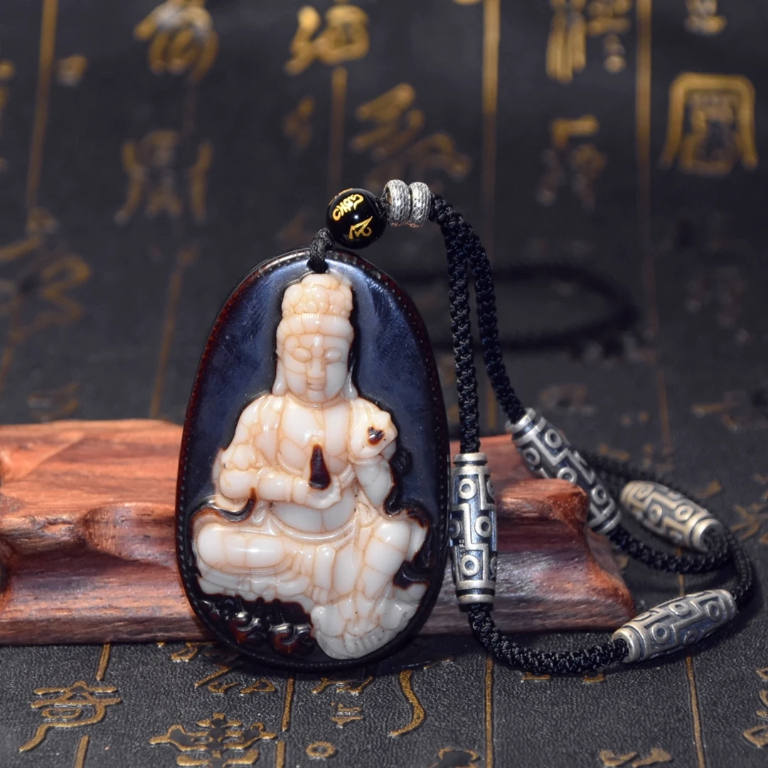 

Tibetan Buddhist Amulets Old Agate Carving Guanyin Buddha Statue Inlaid Money Hook Bodhi Lotus Dzi Totem Pendant Necklace