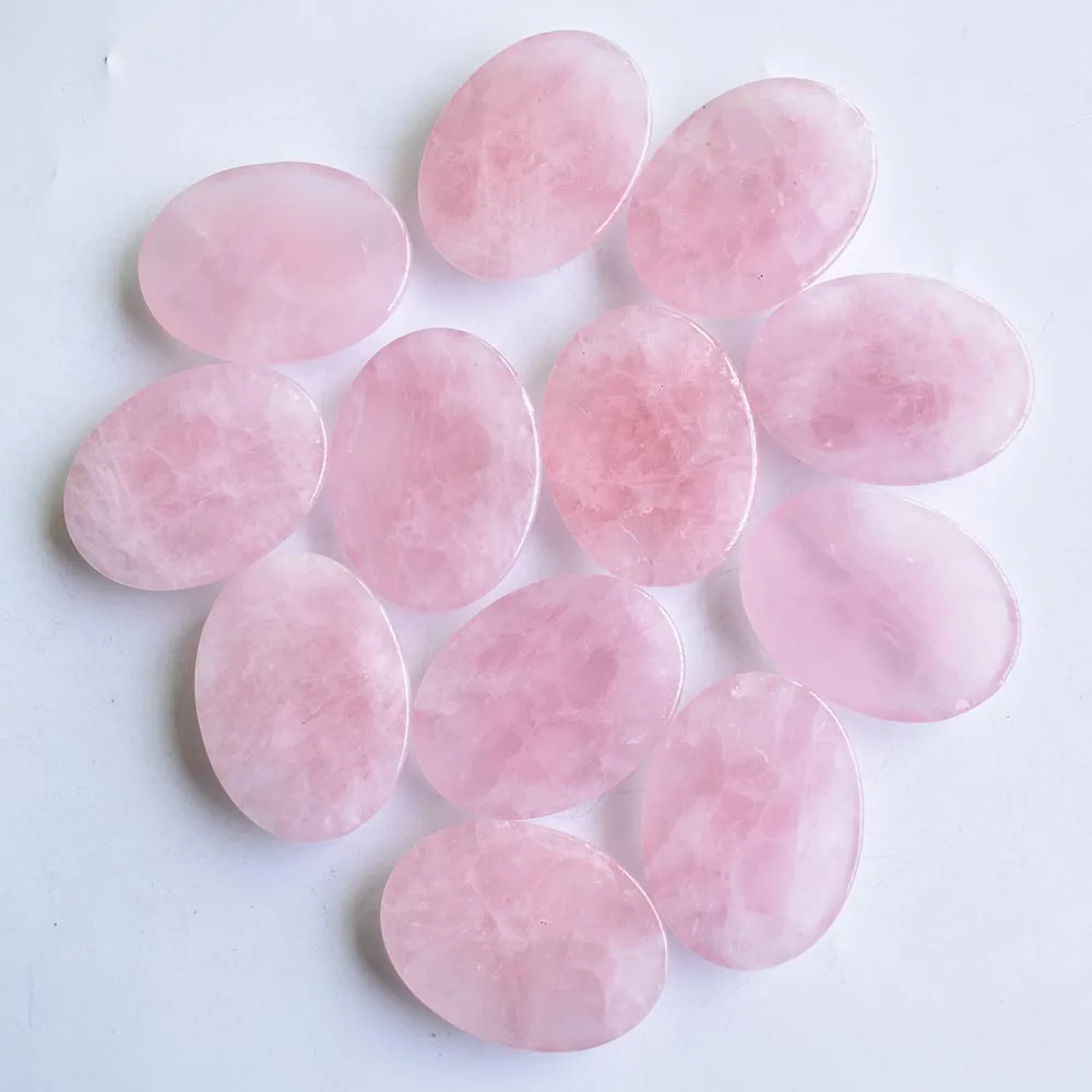 Großhandel mit hochwertigen natürlichen rosa Quarzsteinen, ovalen Cabochon-Perlen für die Schmuckherstellung, kostenloser Versand. – Detail 3