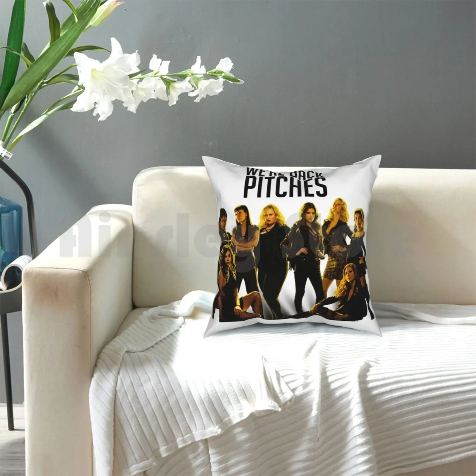 We're Back Pitches-Pitch Perfect 3 كيس وسادة مطبوع منزلي ناعم رمي وسادة الملعب الكمال 3 Pp3 آنا #5