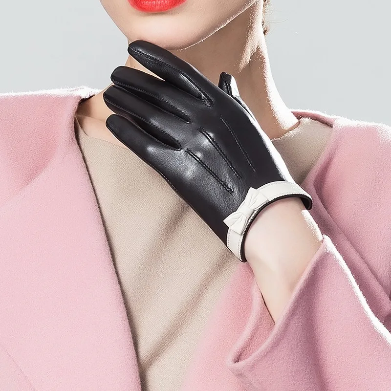 YY8756 Fall/Winter Genuine Leather Gloves Women Ladies Classic Black and White Bow Driving Mittens Touch Screen Short Thin Luvas