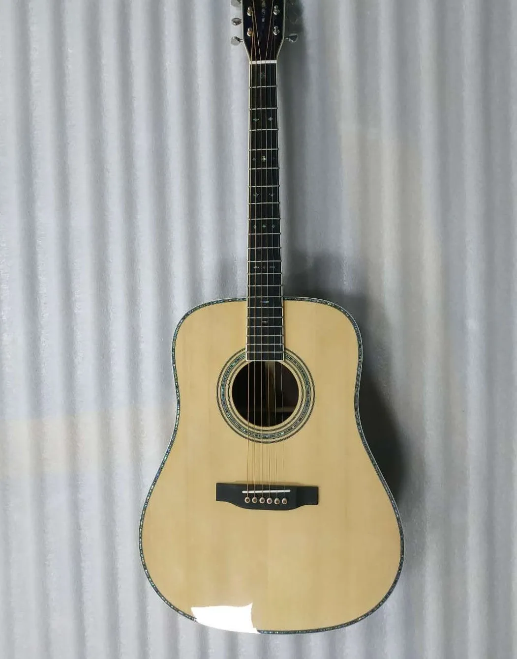 

free shipping AAA all solid nature color Nitro finished one piece neck custom dreadnought D style 42 acoustic electric guitar