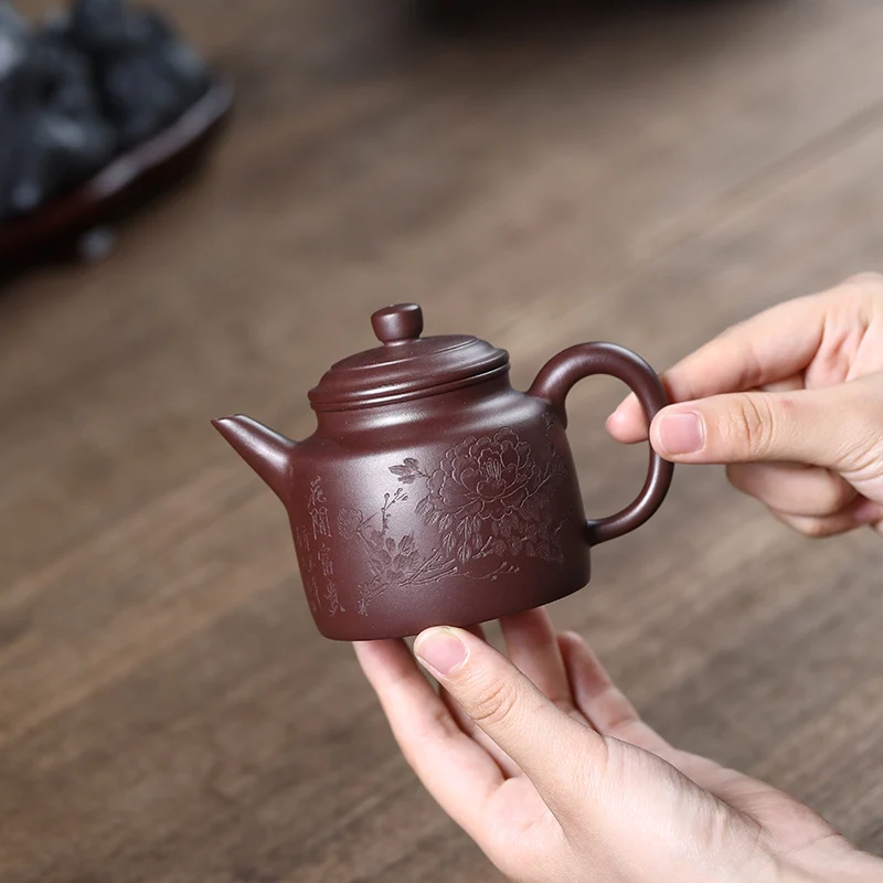 |Yixing all pure manual recommended authentic old, purple clay pot clock home boutique teapot suit single pot of tea