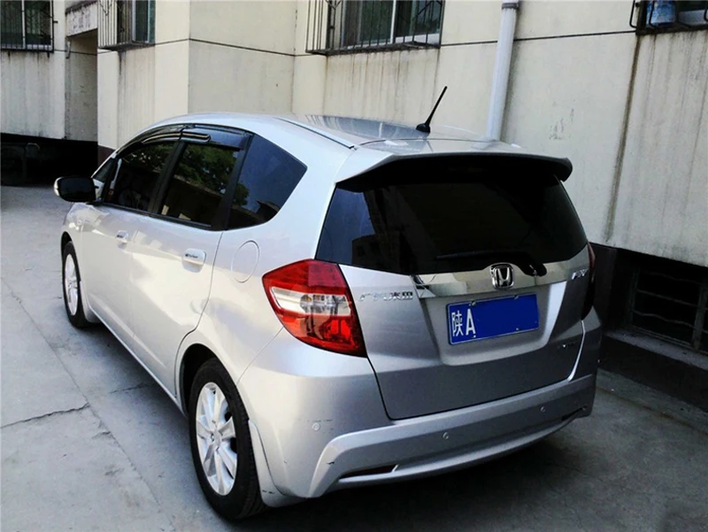 For 2008-2013 Honda Fit/jazz Spoiler High Quality ABS Material Car Rear Wing Primer Color Rear Spoiler for Fit/jazz Spoiler