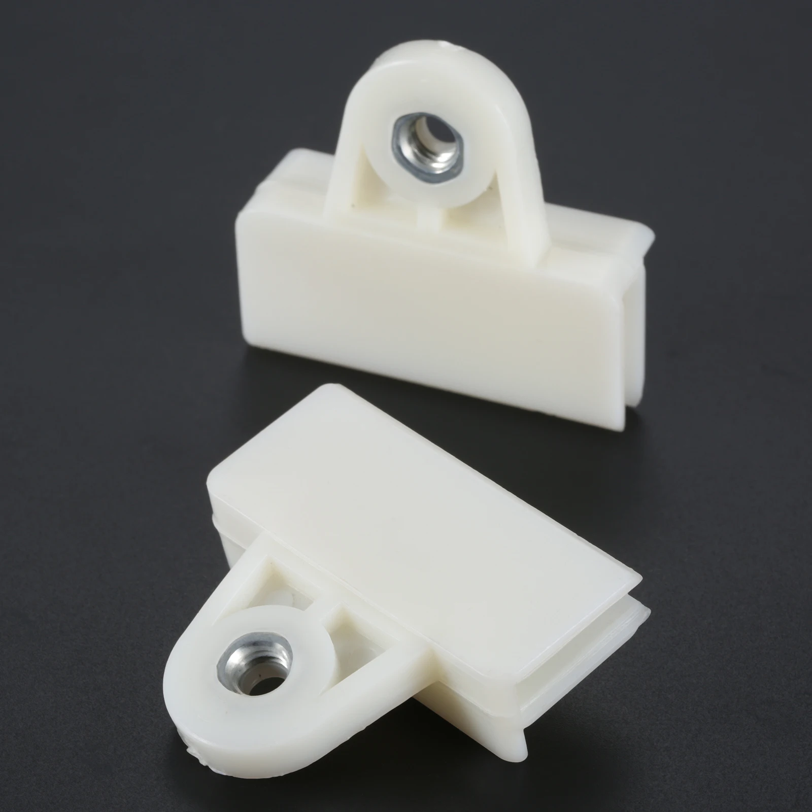 Clip para Nissan D21 Frontier Pickup Truck UTE, regulador de ventana y puerta, deslizador de canal de vidrio, soporte de conector de banda, 2 uds.