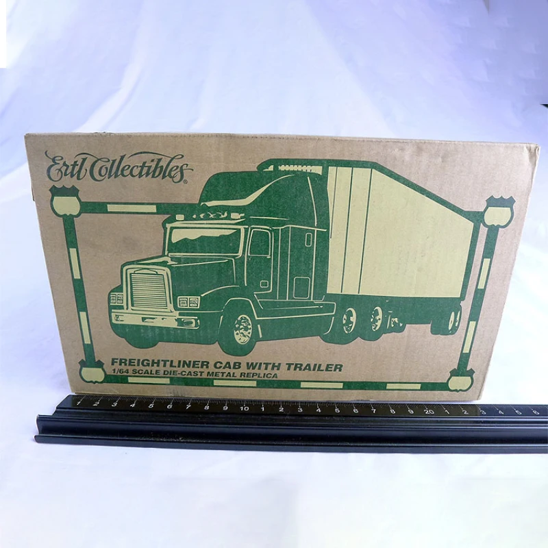 Diecast 1:64 Semi-trailer Truck Freightliner Garst ERTL Alloy Car Model Static Display Adult Collection Mini Toys Boys Gift