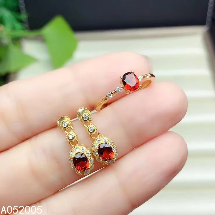 

KJJEAXCMY Fine Jewelry 925 sterling silver inlaid natural garnet female ring earring set fashion supports test