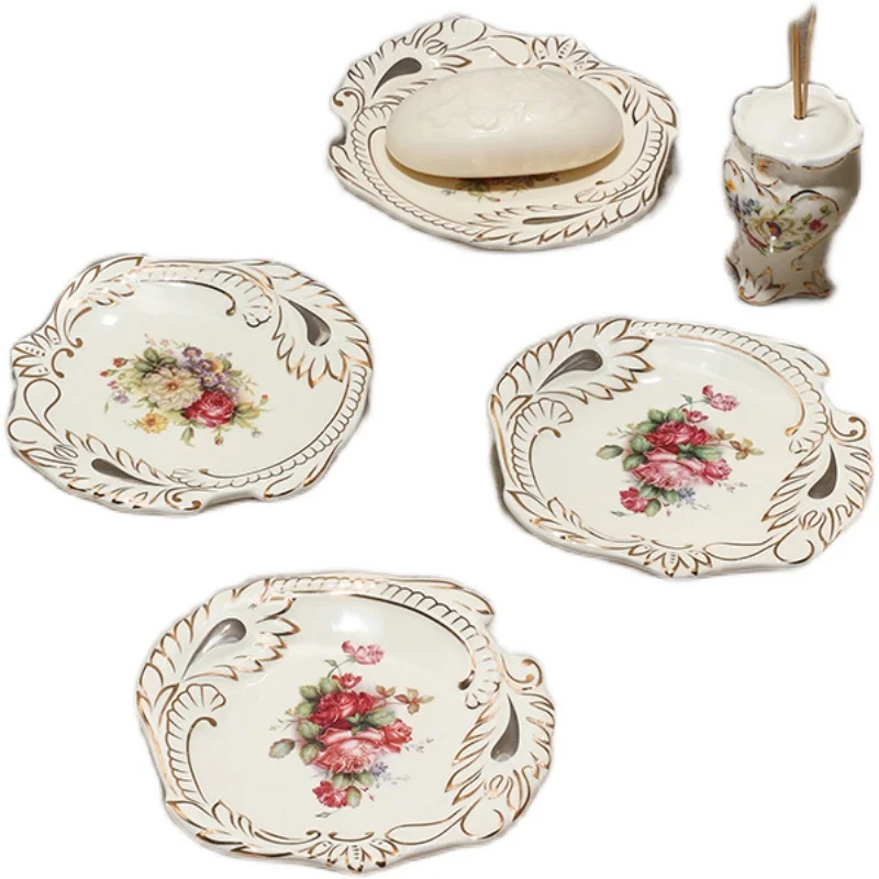 European Ceramic Soap Dish Creative Hand Painted Flowers Decorative Drain Soaps Holder Modern Hotel Desktop Bathroom Accessories