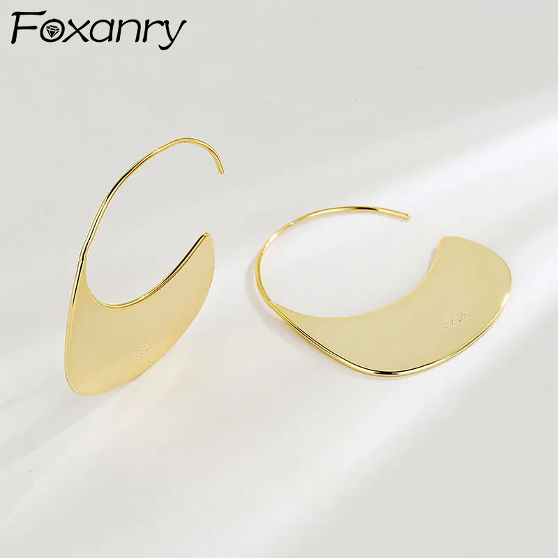 FOXANRY Prevent Allergy Silver Color Hoop Earrings for Women Trendy Elegant Charming Unique Flake Geometric Party Jewelry