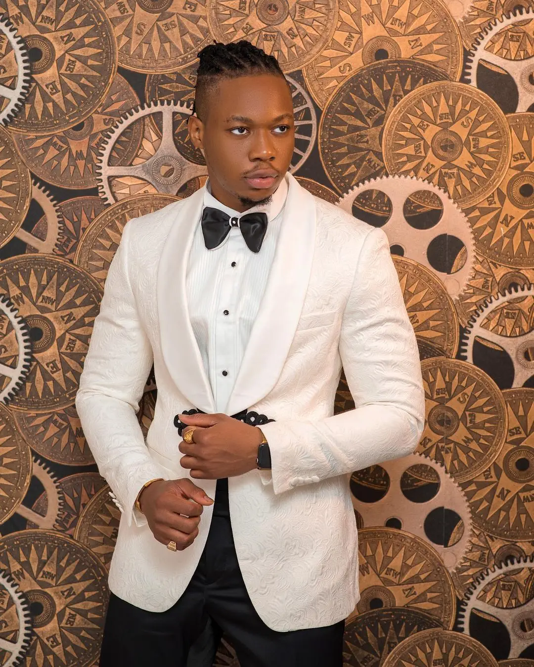 

Formal White Jacquard Jacket Shawl Lapel Men's Suit For Wedding Dinner Party Prom Tuxedos Groomsman Groom Wear Custom Blazer