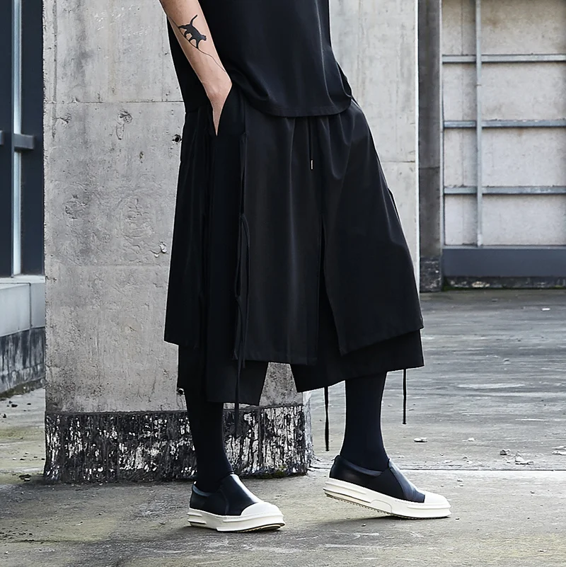 Men's Black Trousers Leisure Simple Nine Point Skirt Pants Fashion Men's Wide Leg Pants Alternative Personality Hairstylist