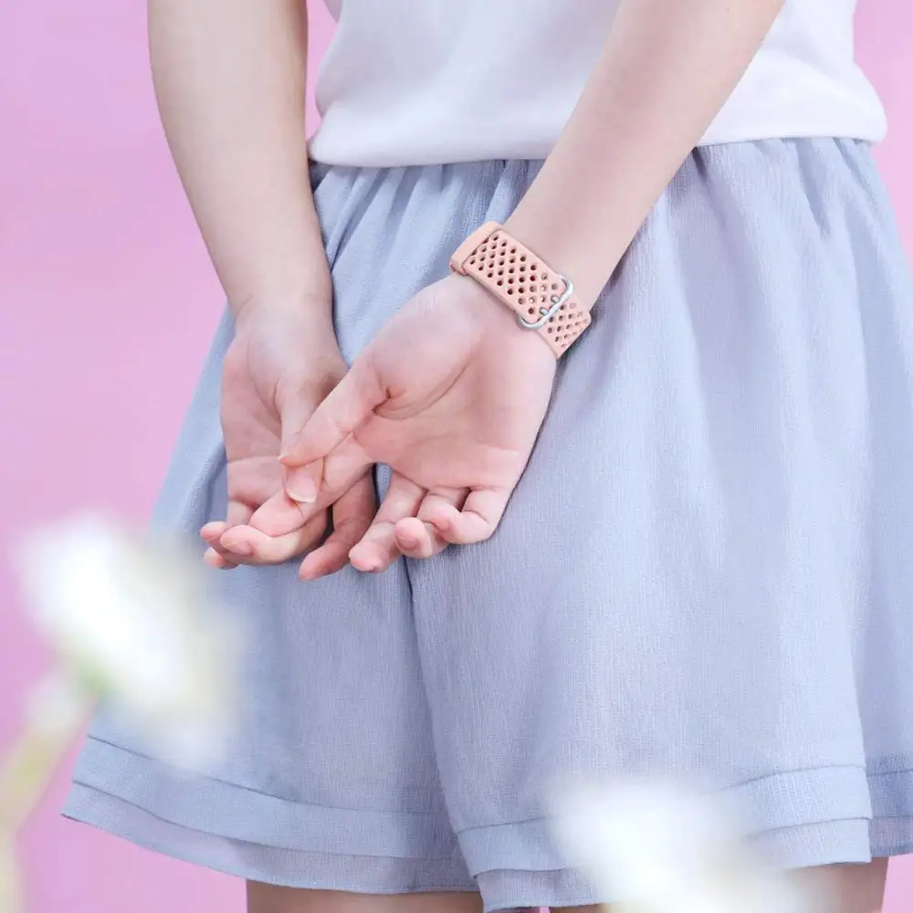 Cinturino in Silicone per Fitbit Charge 3 cinturino per orologio traspirante a 4 cinturini bracciale sportivo per Fitbit Charge 4 Charge 3 SE Smartwatch