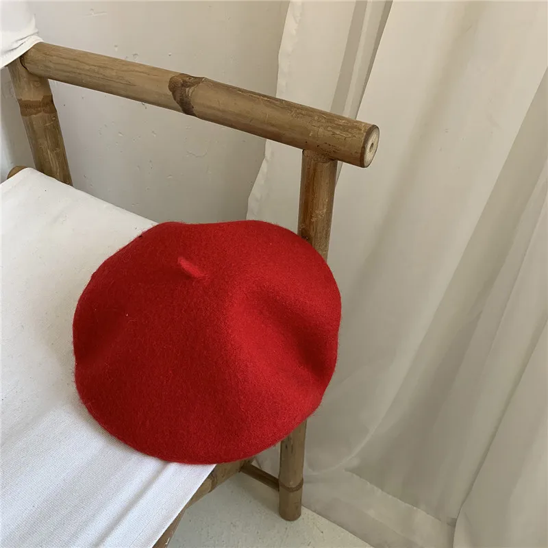 Elegant Wool artist Painter hat New winter Classic Hot Women Girl Female Thickened Woolen French hat Berets Cap Gorros