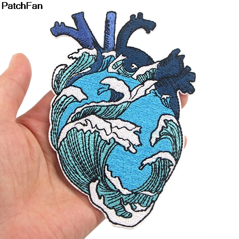 Patchfan Heart Shape organ The Great Wave off Kanagawa Applique patches stickers sewing jersey clothing para jacket badges A2642