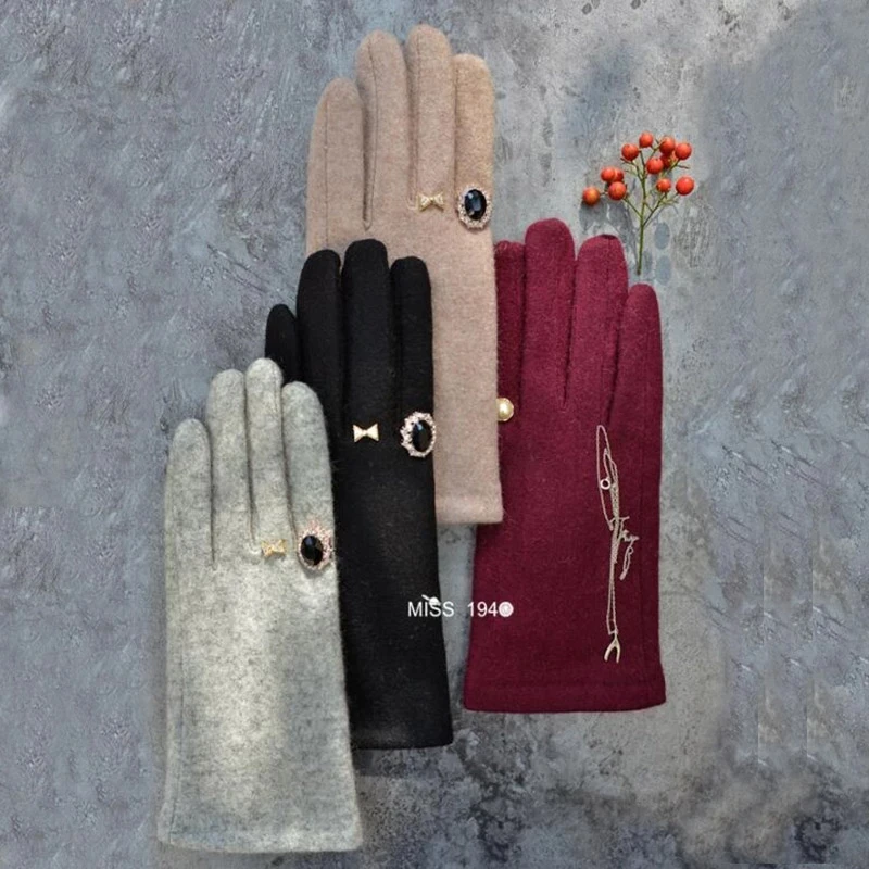 Winter Pearl Gem Wool Knit Warm Touch Screen Mittens Female Double Layer Plus Plush Thick Cashmere Driving Soft Black Glove H24