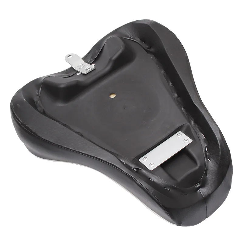 مقعد منفرد للسائق الأمامي للدراجة النارية باللون الأسود الماسي لـ 1983-2003 Harley Sportster 883 1200 Custom 1100 XLH1100 Roadster XLS