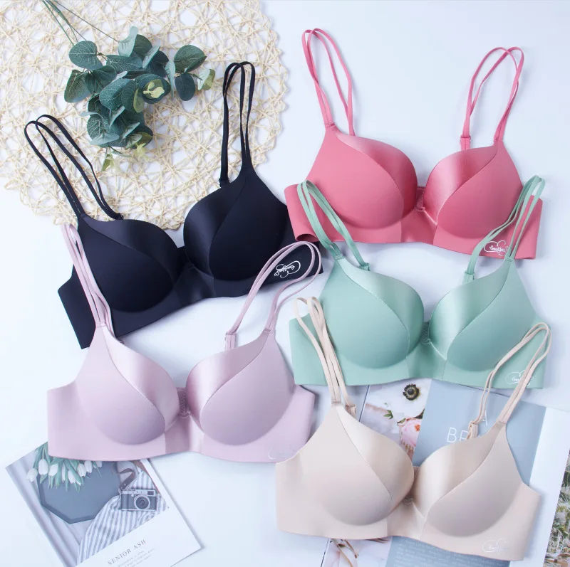 Unlined เซ็กซี่นุ่มสบายรวบรวม Light Bras ผู้หญิง One-Piece ปรับสายฟรีลึก V รวบรวม Brassiere ชุดชั้นใน