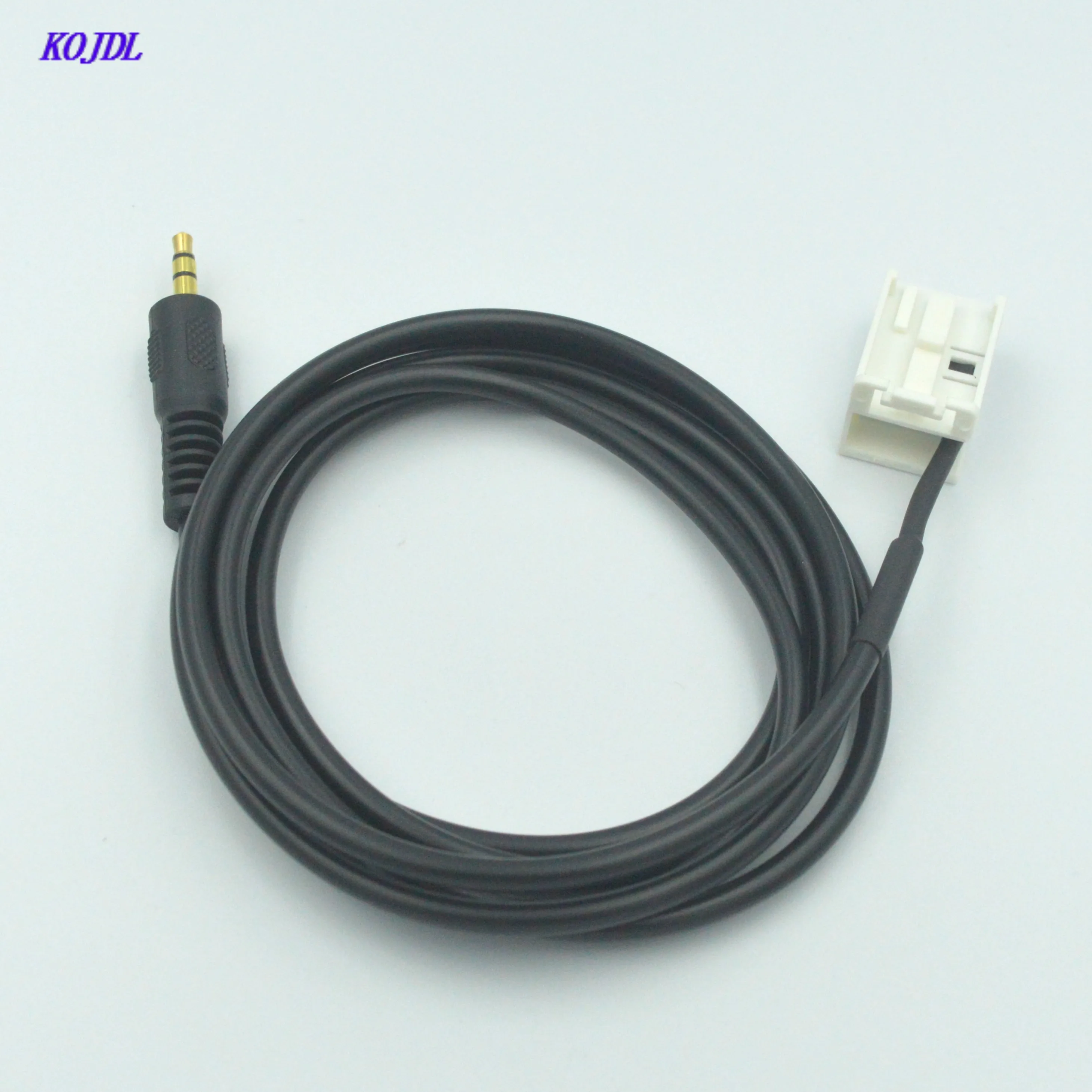 Car AUX Line Input Cable  Plug For Mercedes Benz Comand APS NTG W209 CD 20 30 50 W221 W251 W164 X164 W169  W203 W245 KOJDL