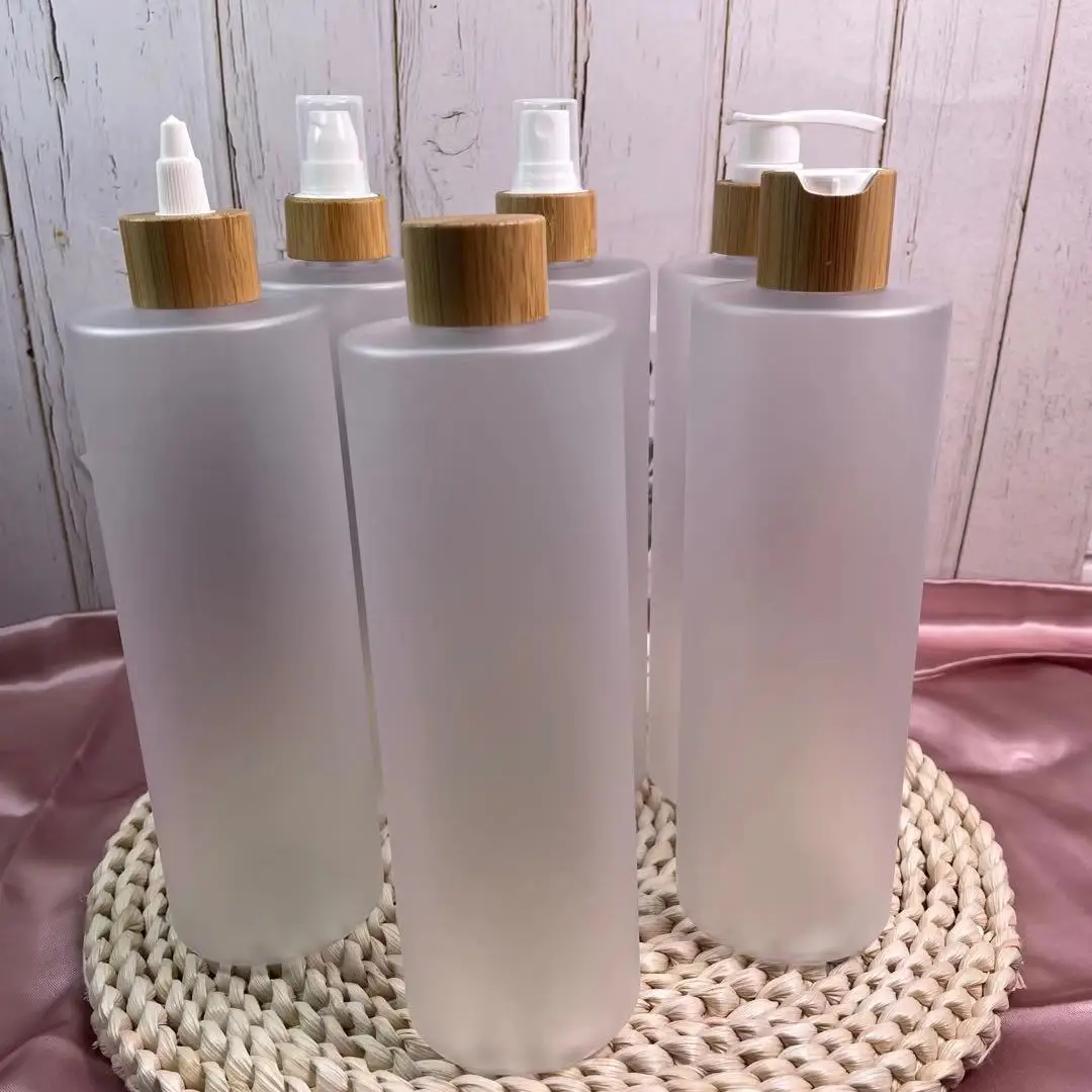 

Cosmetic Bamboo Package Refillable 500ml Skincare packaging Plastic lotion bottles cream jars with bamboo lid 100ml 200ml 300ml