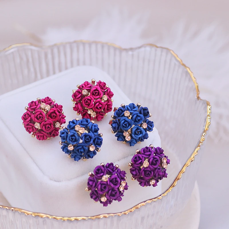 Romantic Sweet Colorful Rose Flowers Stud Earrings for Women Elegant Luxury Crystal Earrings Female Wedding Party Jewelry Gifts