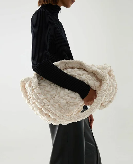 Damska torba na ramię o dużej pojemności Modna torba na ramię dla pani Cloud Fold Lady Messenger Bag Lekkie torby podróżne Projektant