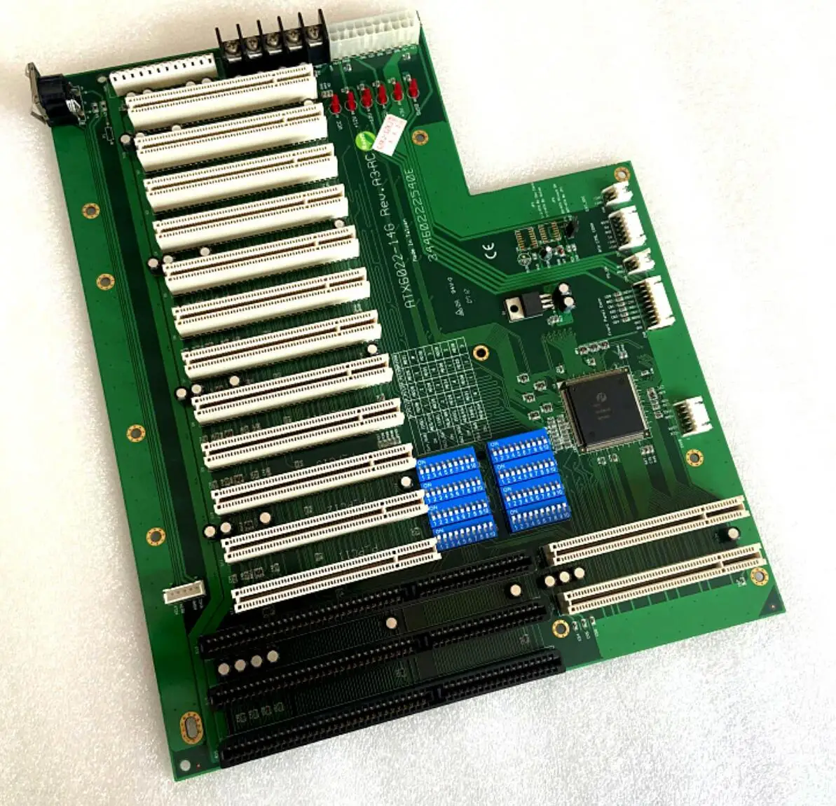 

ATX6022-14G REV.A3-RC IPC 3*ISA 14*PCI PCI ISA Bus Slot Industrial passive backplane CPU Card Supports ATX/AT 2 PICMG1.0