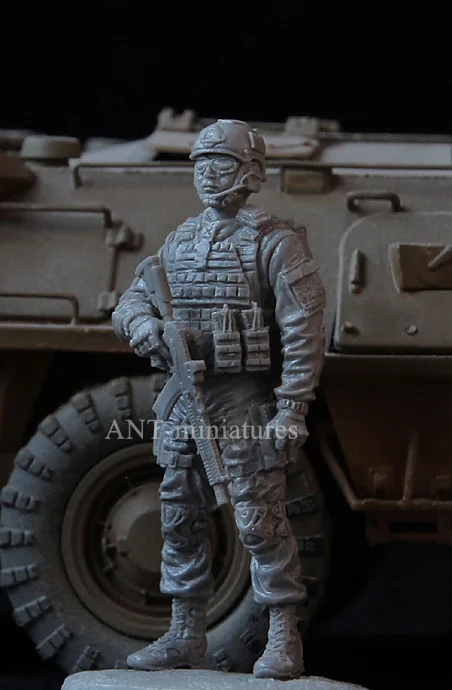 1/35 Resin Model Figuur Gk, Ongemonteerd En Ongeverfd Kit