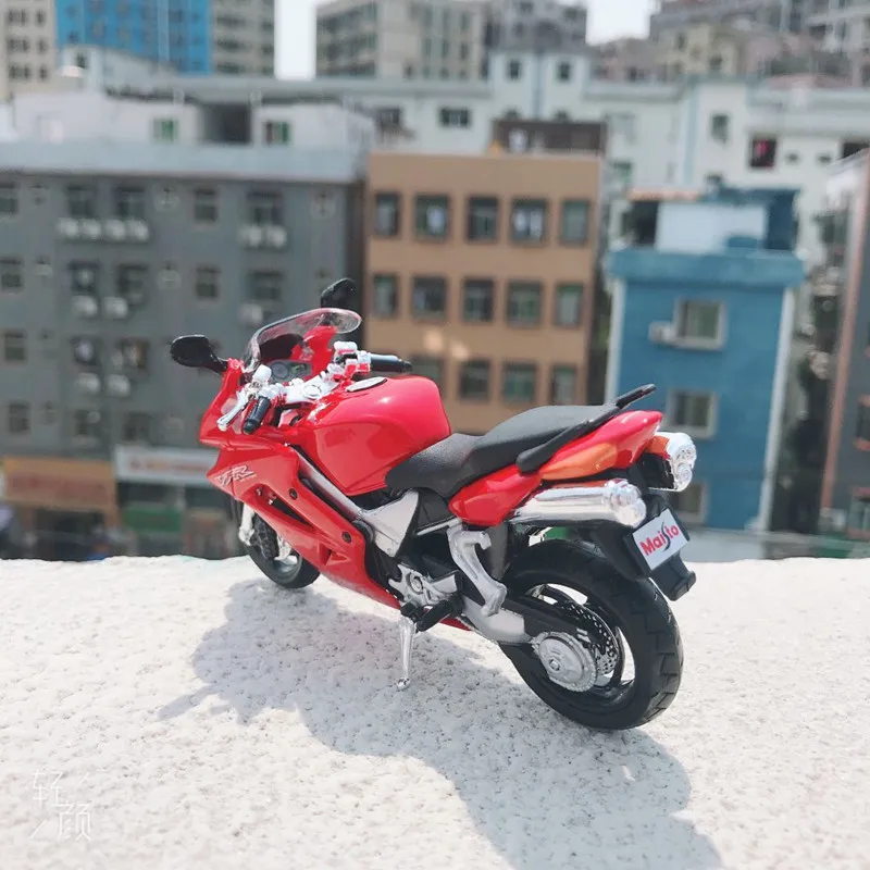 Maisto Nieuwe 1:18 Schaal Honda Vfr Motorfiets Model Speelgoed Legering Off-Road Racing Motorbike Afrika Motor Motorfietsen Speelgoed Voor