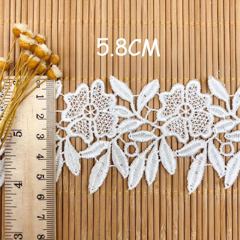 2022 Latest Best Selling Cotton Lace Fabric 5.8cm Applique Black White Flower Lace Fabric Ribbon Trim Guipure Dress Sewing LQ37