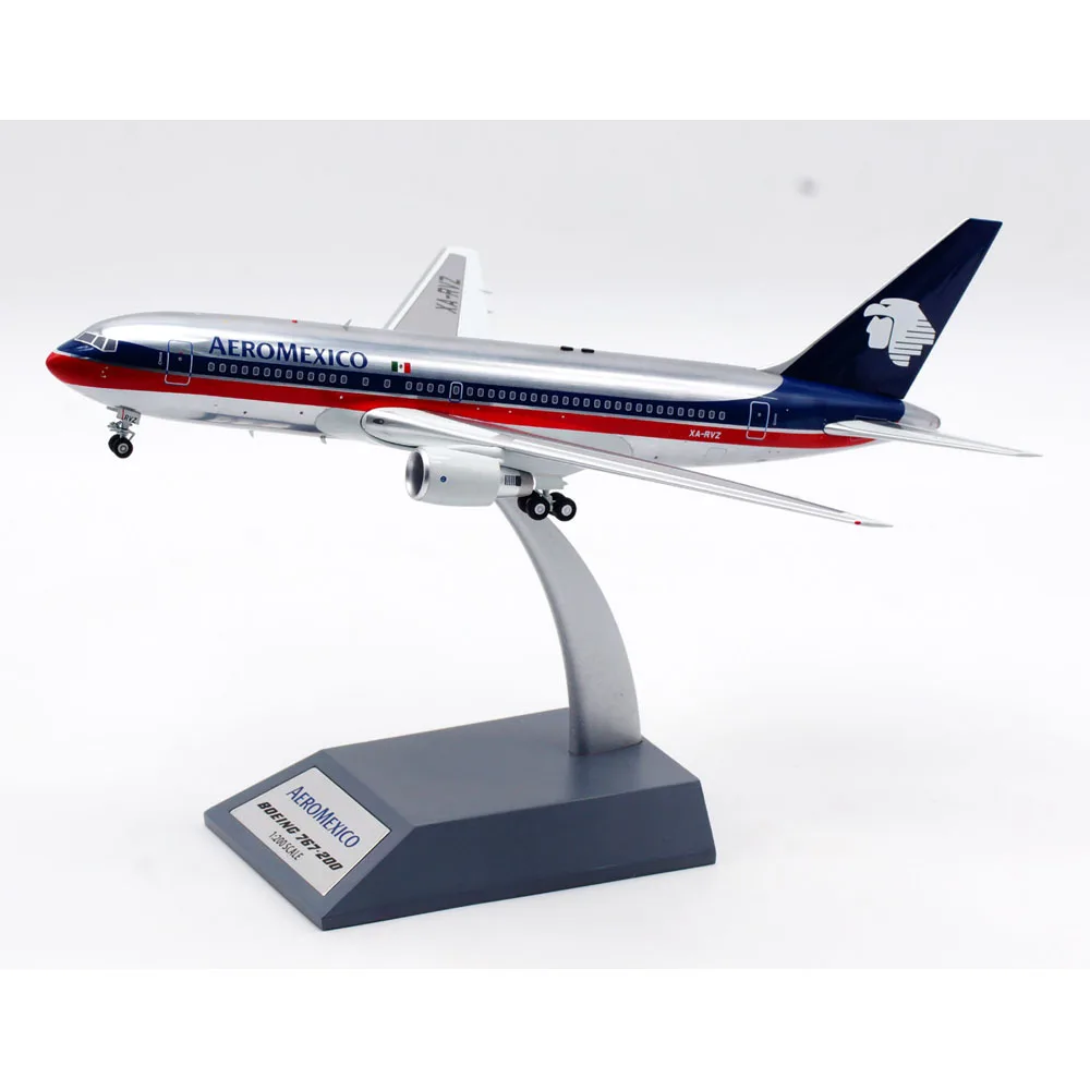 1:200 Alloy Collectible Plane Gift NFLIGHT IF762AM0621P AeroMexico Airlines Boeing B767-200 Diecast Aircraft Model XA-RVZ