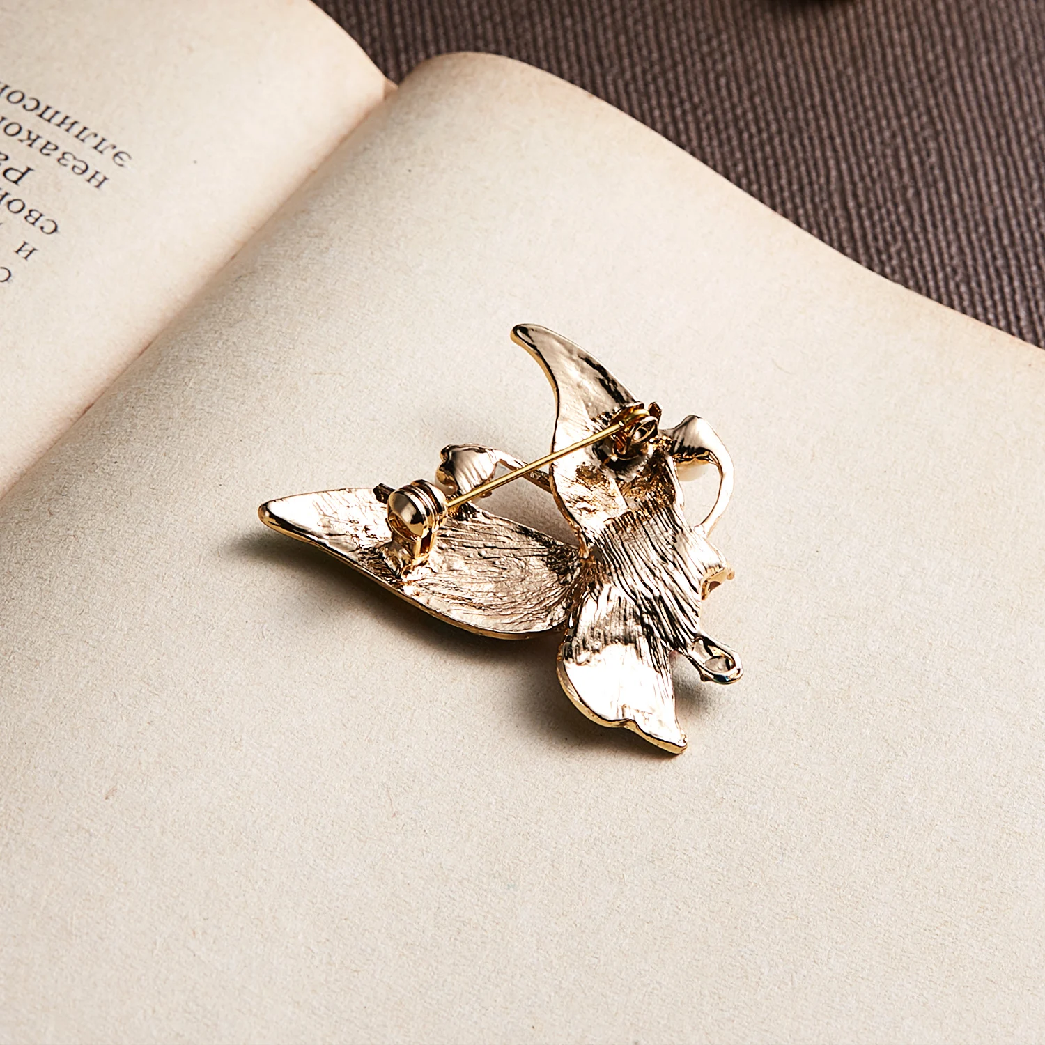 Rinhoo Vintage Schmetterling Flügel Brosche Elegante Tier Strass Imitation Perle Insekt Schmetterling Pin Abzeichen Hochzeit Partei Schmuck – Detail 38