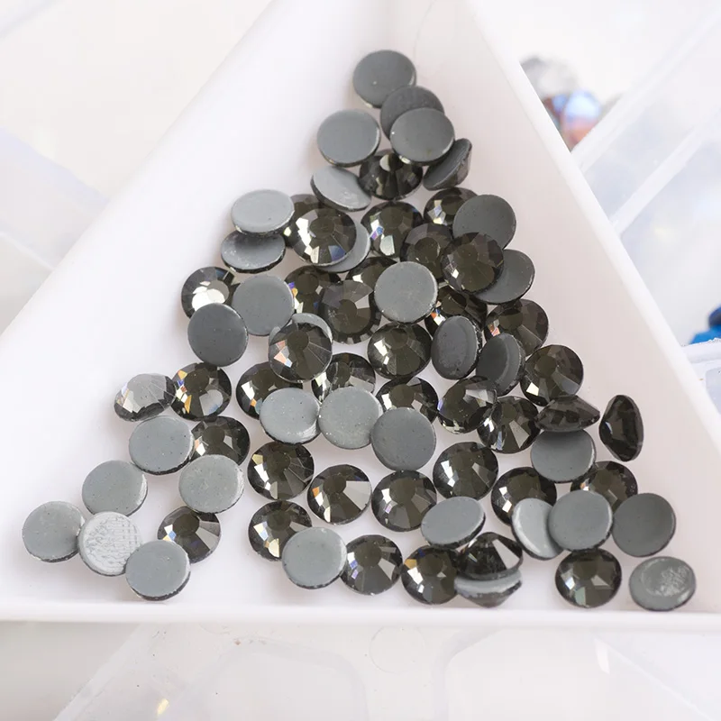 YANRUO 2058HF Black Diamond Crystal Grey Strass Stones Hotfix Dekorative Kleidung Wärmeübertragung Handarbeit Glas – Detail 5