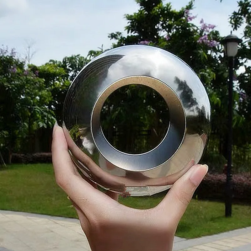 Ispessito dell'acciaio inossidabile della sfera della cavità, decorato con hollow-out in metallo argento palla Di Natale, decorazione della casa della sfera magica