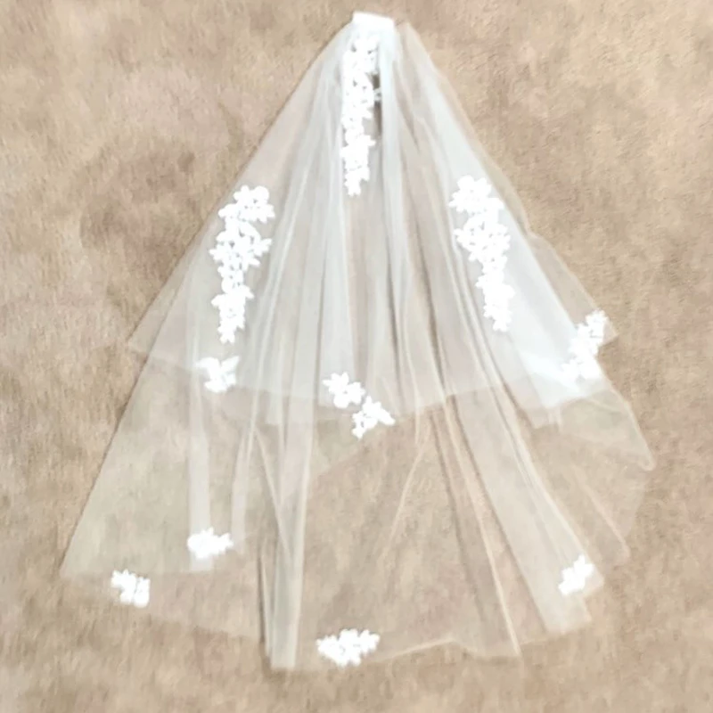 Hochzeit Schleier kurz appliques spitze Elegante Hochzeit Zubehör Velos De Novia voile de mariee zwei schichten kamm