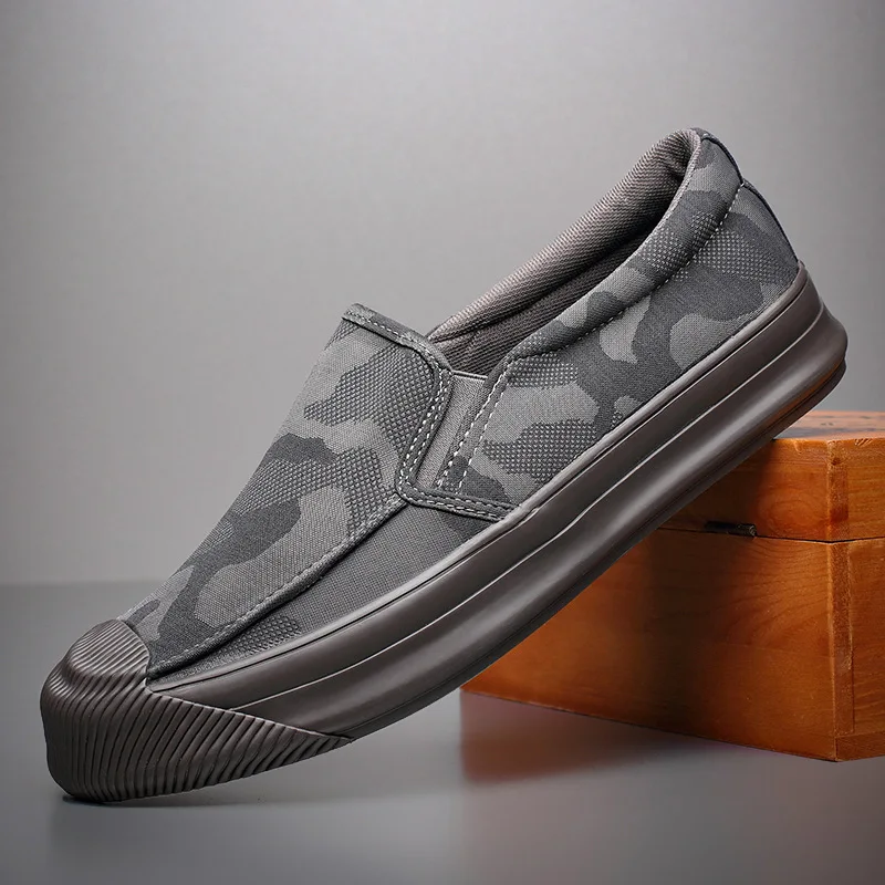 New Camouflage Casual Shoes Men Canvas Slip on Sneakers Shoe for Men Shoes Loafers Fashion Flats Mens Trainers