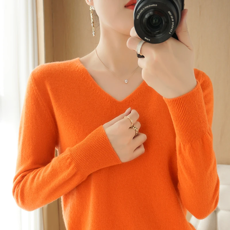 Women's sweaters sell well high quality cashmere fabrics latest V-neck women's cashmere sweaters