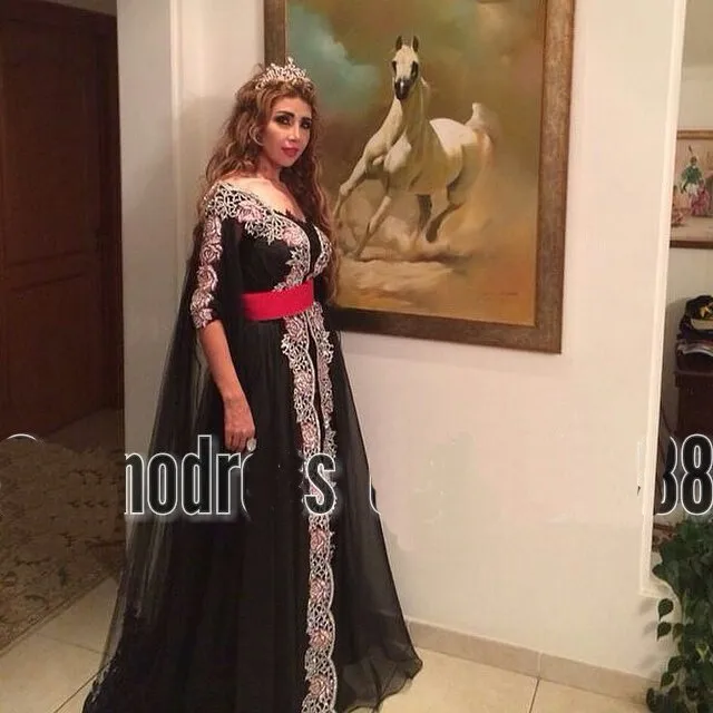 Middle East Vestido Longo 2018 V-neck Half Sleeve Appliques Lace Arabic Dubai Long Evening prom gown mother of the bride dresses