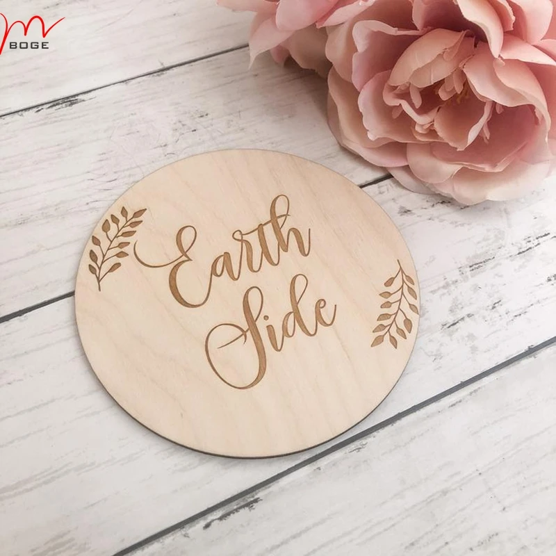 free shipping 20pcs Earth Side Birth Announcement Sign wood Baby Sign