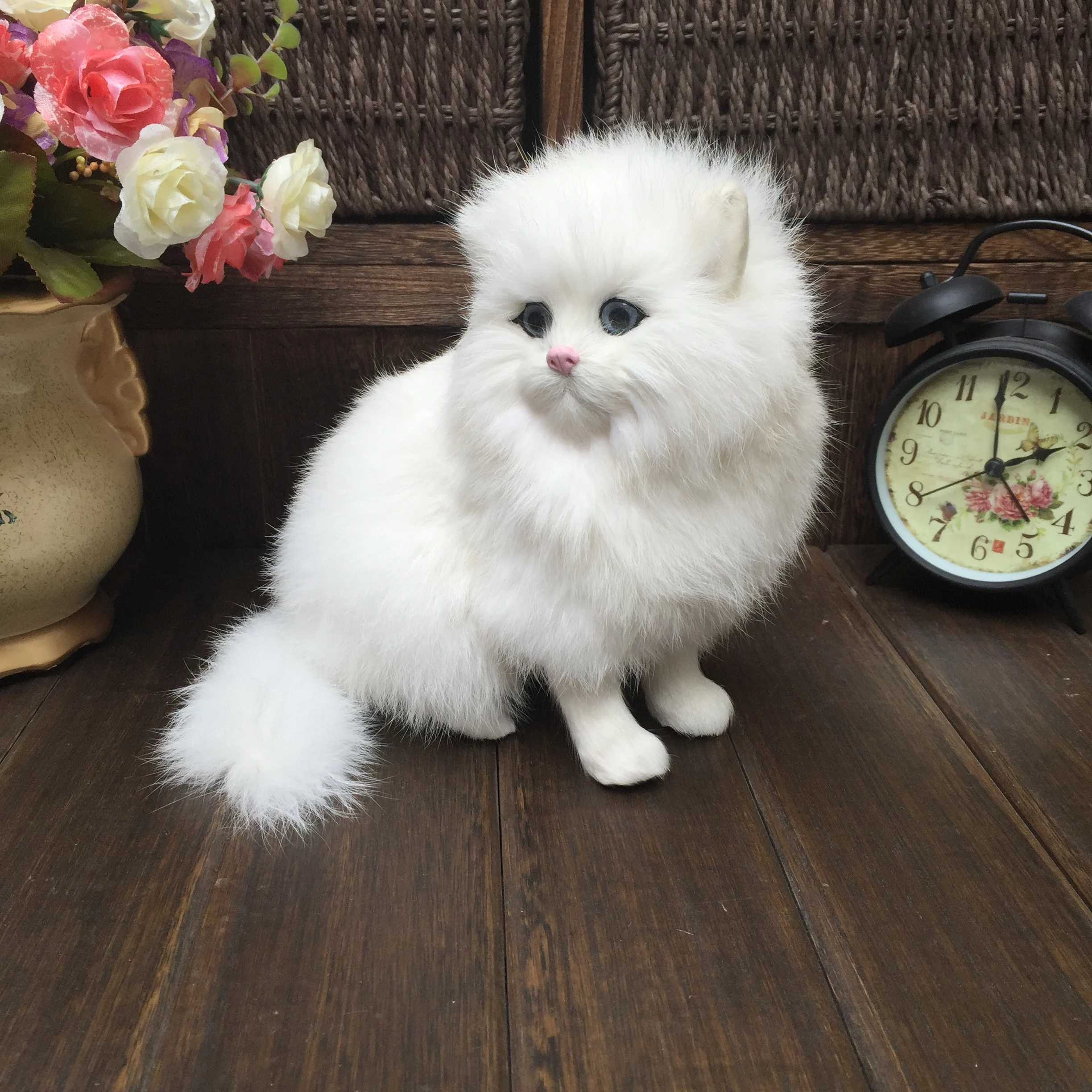 Jouet en peluche réaliste, poupée de chat de Simulation, chats persans blancs, modèle de chaton réaliste, cadeau d'anniversaire et de nouvel an, décoration de maison, ornement