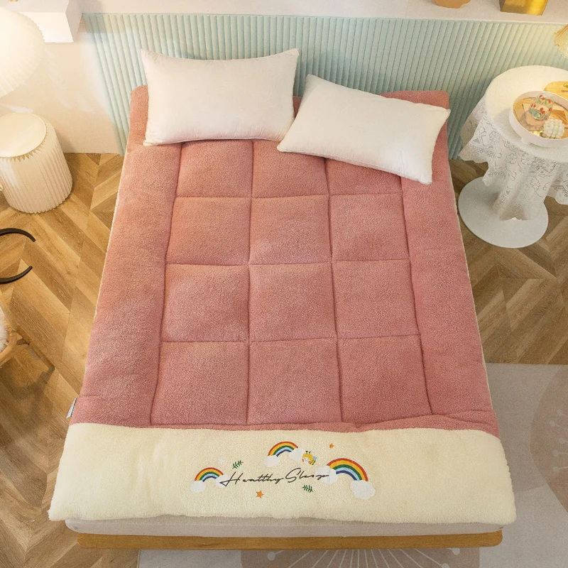 Lamb Velvet Mattress Foldable and Easy To Store Falai Plush Sponge Large Mattress and Comfortable Bean Paste Cushion