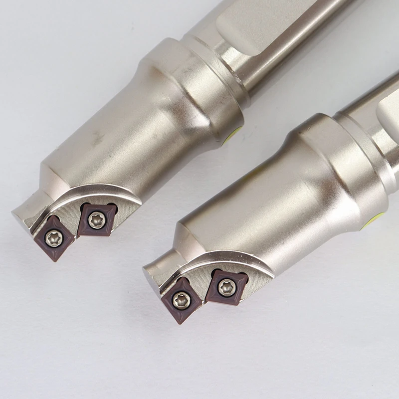 รู Countersunk เจาะ M8 M10 ศีรษะเครื่องตัด CNC สกรู countersunk หัว CUTTER Shank CNC สกรู Chamfering