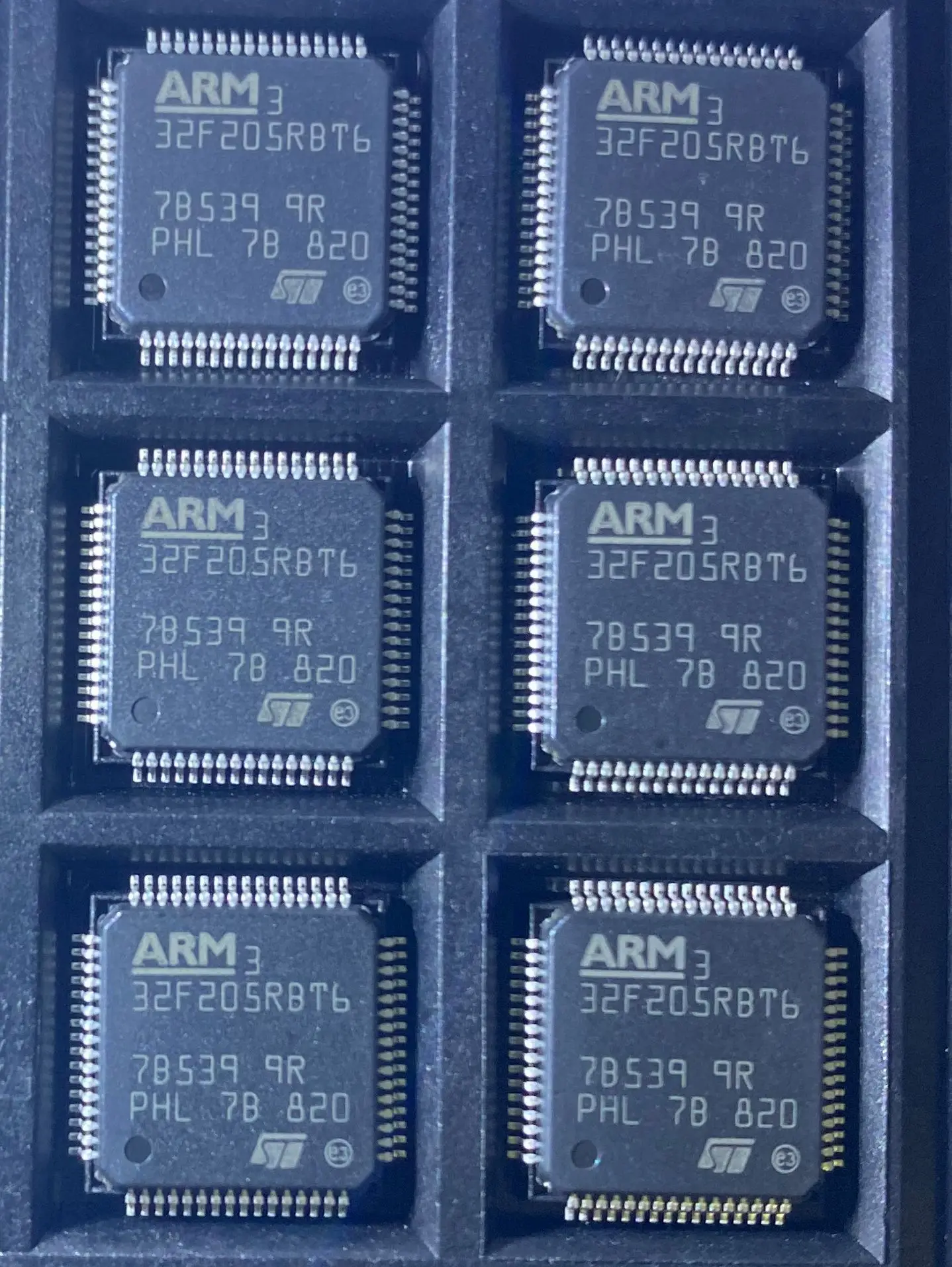 

5 ~ 20 шт./лот STM32F205 STM32F205RBT6 STM32F205RB LQFP64 Новый Бесплатная доставка