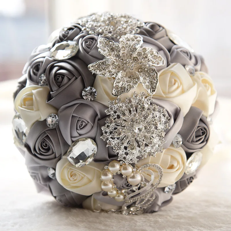 

Grey and cream Brooch Diamond Bridal Wedding Bouquets Bridal Crystal Silk Flowers Bridal Bouquets de noiva Factory Custom