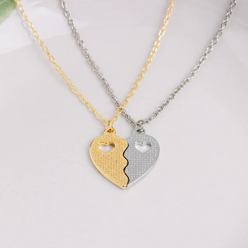 2 Pcs/Set Two Half Heart Stitching Necklace Fashion Simple Best Friend Hollow Metal Pendant Necklace Trendy Jewelry Accessories