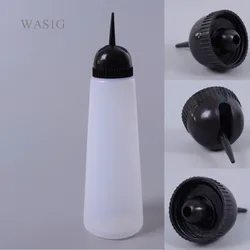 Salon Hair Washing Cleaning Refillable Squeeze Bottle Hairdressing Tool Multifunctiona