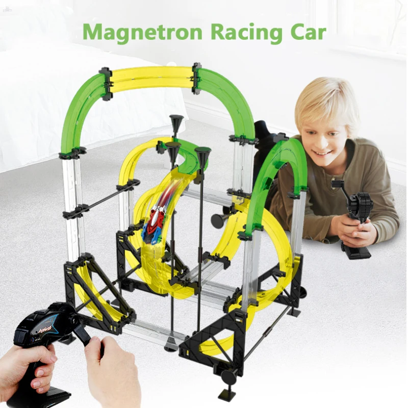 

440CM Long Track Electric Rail Car Hand Crank Induction Stable Signal Magnetic Trolley Children Competitive Racing Boy Car Toy